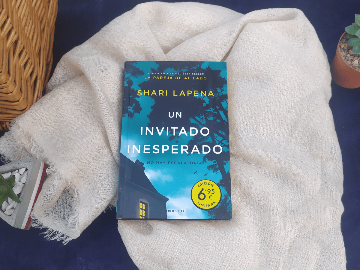Reseña: «Un invitado inesperado» – Shari&nbsp;Lapena